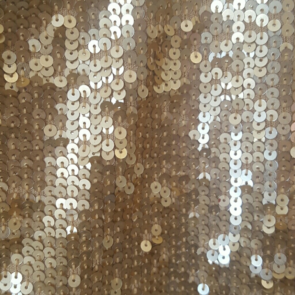 Amazing sequins top! - Picture 4 of 4